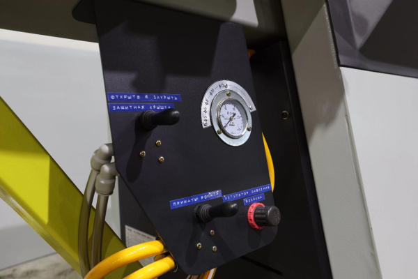 Правильно-гибочный станок АРМАТ 14-2