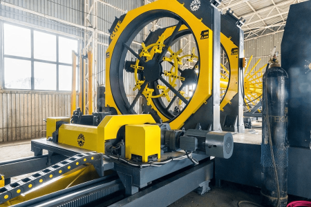 Станок для изготовления каркасов колонн с функцией автоматической сварки ТОРНАДО 15-12